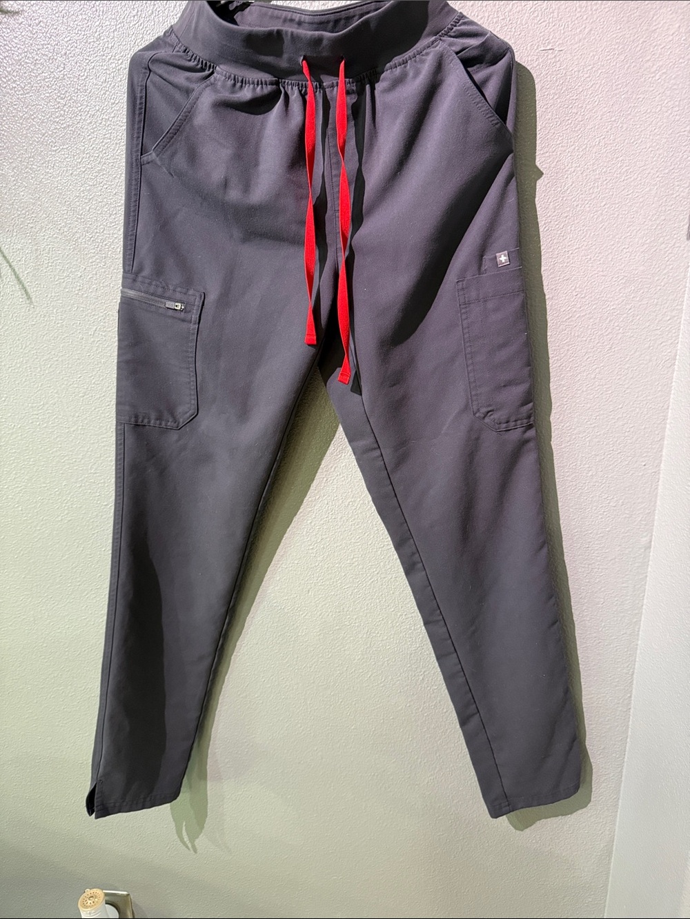 Figs Charcoal Gray Cargo Pants with Red Drawstring PO# 5854 XS/T
